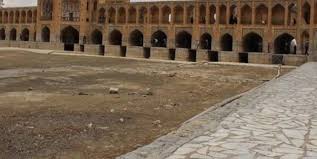 کشاورزان اصفهان خواستار تشکیل ستاد احیای زاینده‌رود شدند