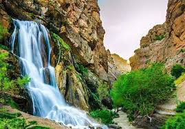  آبشار آب سفید استان لرستان
