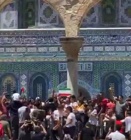 پرچم ایران در مسجد الاقصی 