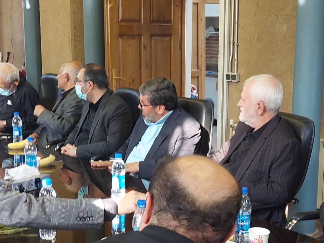 در اولین جلسه خانه احزاب ایران در دوره هفتم:
