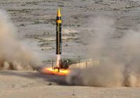 نیوزویک: ایران هیچ محدودیتی در تولید انبوه موشک‌های نقطه‌زن ندارد