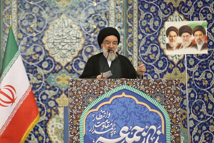 هیچ‌کس حق ندارد سخنی بگوید که بوی ضعف بدهد