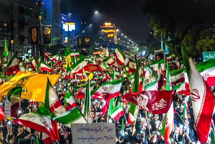 خیابان در مصاف